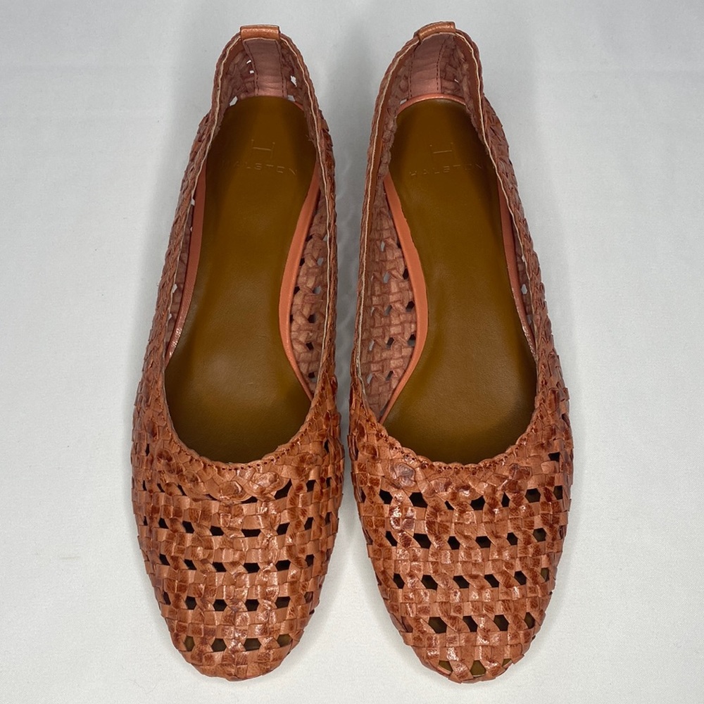 H HALSTON LEATHER WOVEN BALLET FLATS        SIZE:7